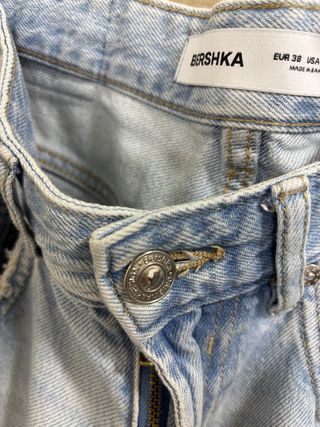 Pantalón vaquero Bershka