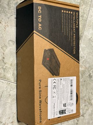 Inversor Czckool 2000W 12V a AC 220V Onda Pura