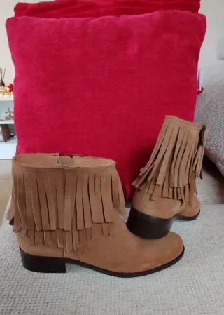 Botines serraje color Camel Talla 36