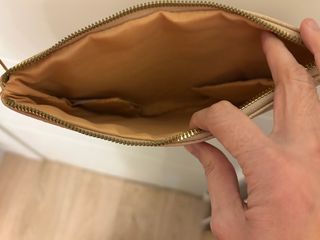 Bolso de mano beige sin estrenar