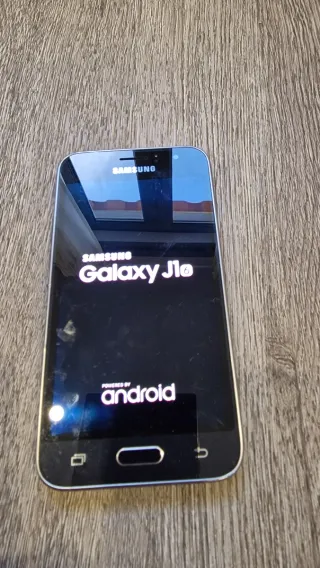 Samsung Galaxy J1 2016 Preto