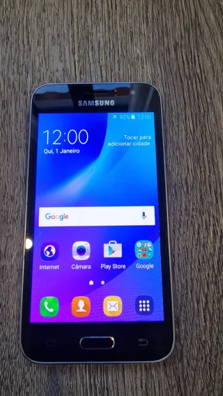 Samsung Galaxy J1 2016 Preto