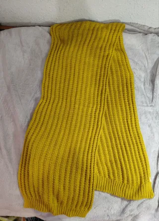 Bufanda Zara Mostaza Canalé Nueva