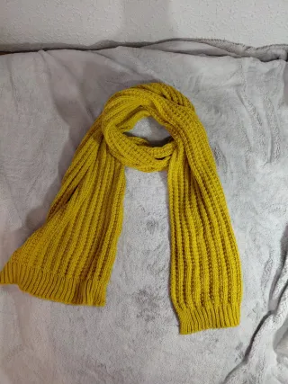 Bufanda Zara Mostaza Canalé Nueva