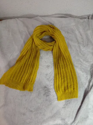 Bufanda Zara Mostaza Canalé Nueva