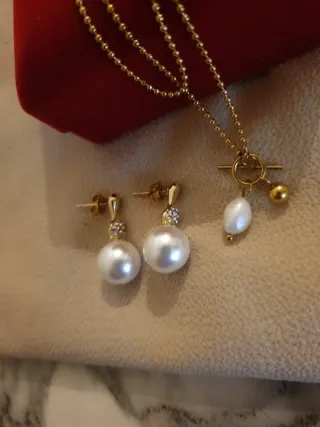 Conjunto perla chapado en oro