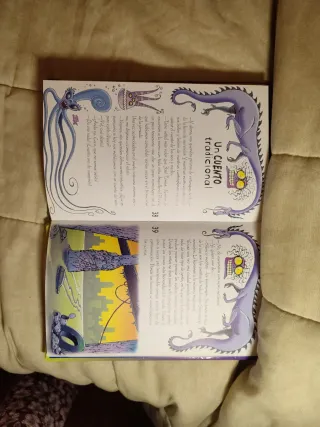 Sucios Bichos Monstruosos (Spanish Edition)