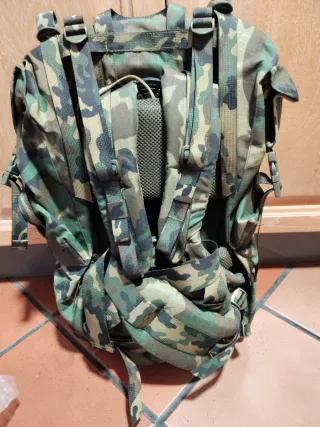 Mochila militar Altus camuflaje