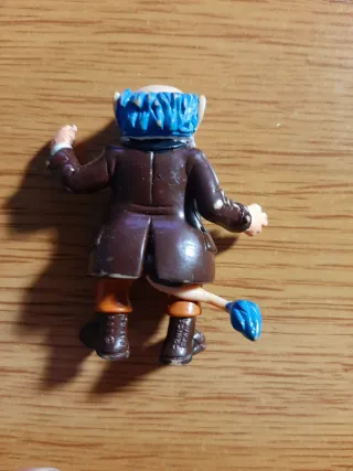 Figuras de colección variadas