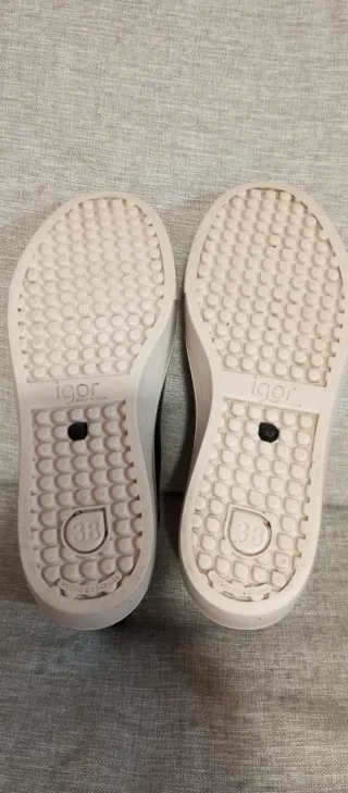 Botines Igor impermeables negros