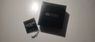 Charm zapato GUESS
