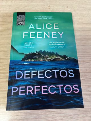 Defectos perfectos: Best seller del New York Ti...