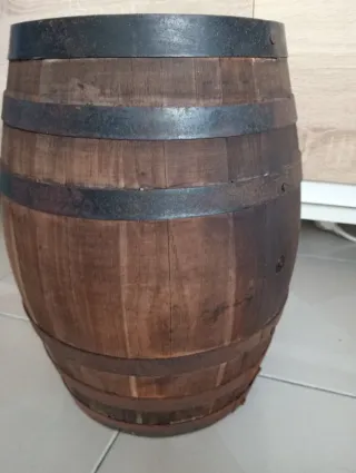 Piccola Botte in legno per arredo