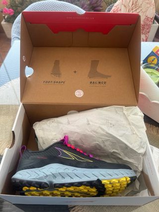 Zapatillas Altra Running Mujer Negras/Fucsia