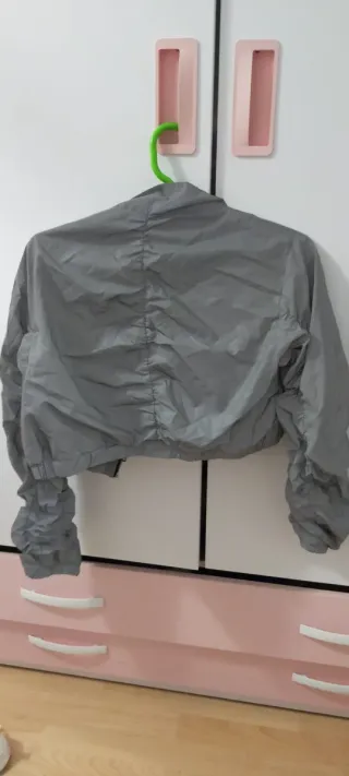 Chaqueta reflectante Bershka