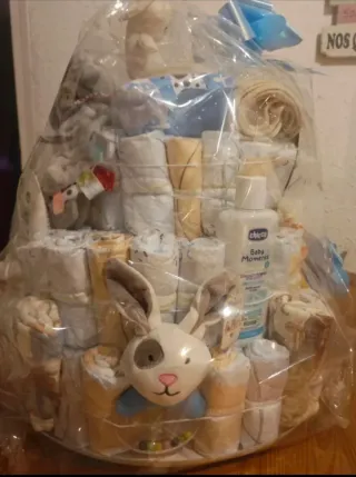 Tarta de pañales personaliza