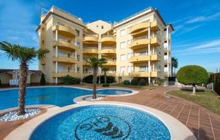 Piso en alquiler en Oliva Nova en Oliva