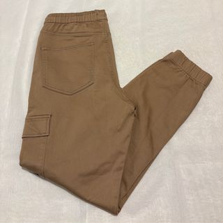 Pantalón KIABI Marrón Talla M – Nuevo y Cómodo