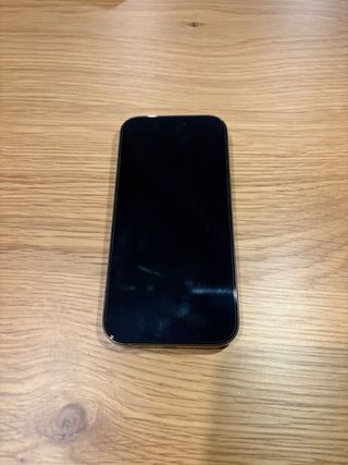 iPhone 16 Pro Argento