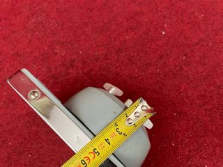 Vintage reloj despertador de cuerda con termómetro