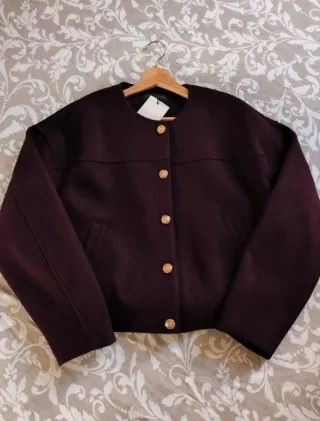 Chaqueta Zara Morado Botones Dorados