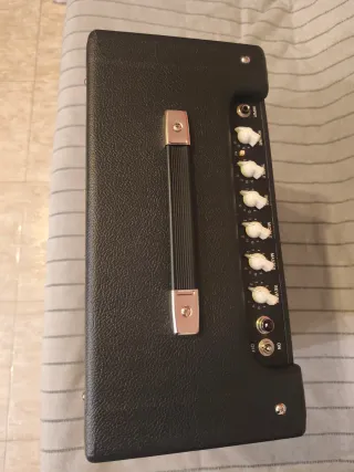 Fender Blues Junior IV Amplificador Guitarra.