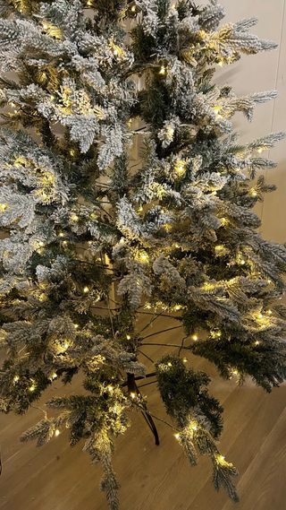 Árbol de Navidad con luces NUEVO 210Cm