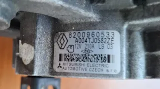 Alternador Renault  8200960533