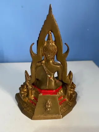 Statua Buddha Dorata Seduta