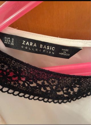 Blusa Zara blanca con cuello Peter Pan