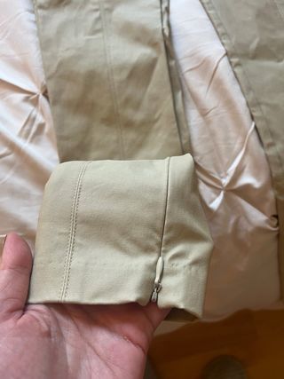 Pantalones Zara encerados beige