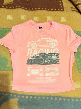 Crop Top rosa con estampado de coches