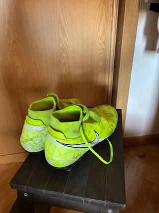 Scarpe da calcio Nike con tacchetti intercambiabili
