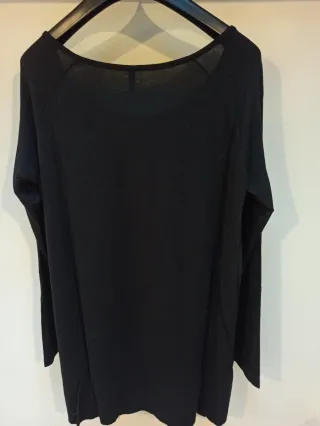 Blusa Benetton Oversize Negra Talla Única