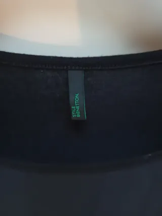 Blusa Benetton Oversize Negra Talla Única