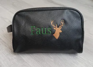 Neceser con bordado.personalizarlo con tu NOMBRE