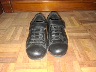 Zapatos Negros Camper niño talla 38