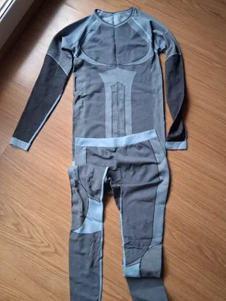 Conjunto térmico hombre esquí, talla S-M, nuevo