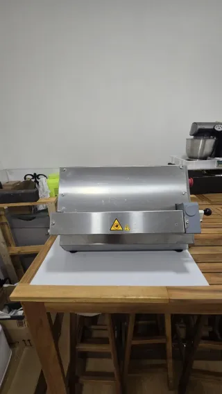 Alisadora de masa para pizza