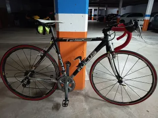 Bicicleta carretera Focus aluminio