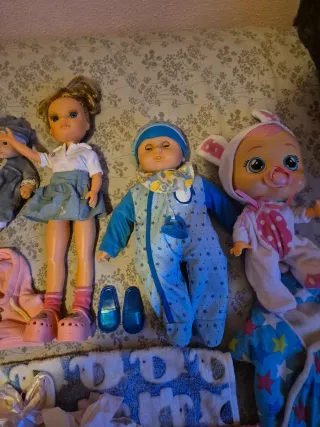 Lote Juguetes Bebés y Muñecas