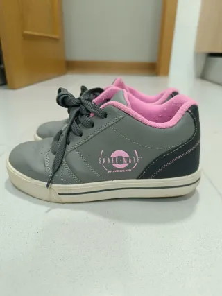 Zapatillas con ruedas Heelys talla 36.5