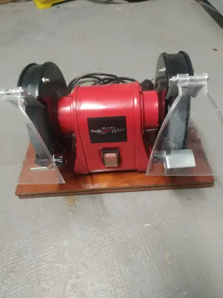 Amoladora de banco roja