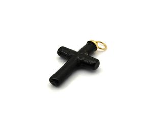 colgante oro 18k con piedra con coral