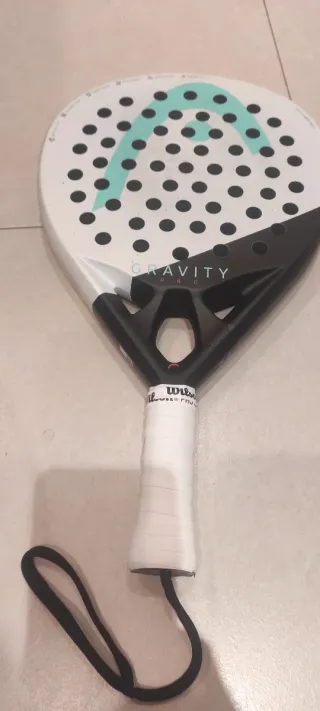 Pala de pádel Head Gravity Pro 2025