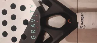 Pala de pádel Head Gravity Pro 2025