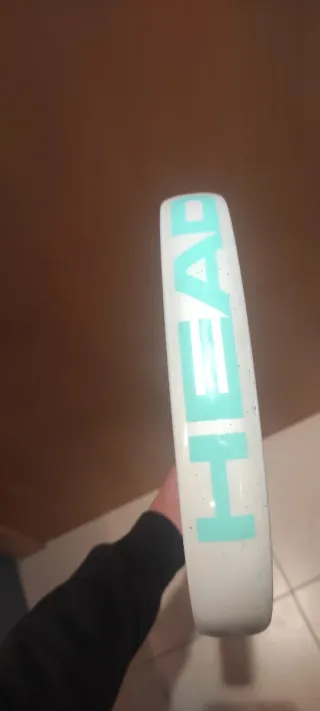 Pala de pádel Head Gravity Pro 2025