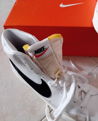 Nike Blazer Mid '77 Unisex Scarpe