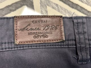 Pantalón azul marino