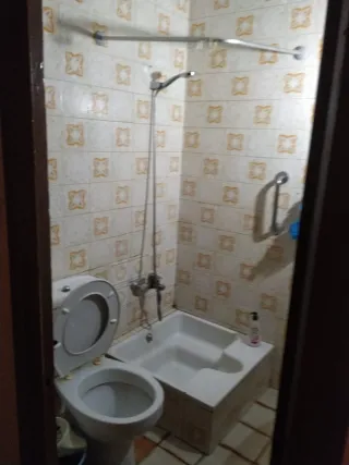 2 piso sin ascensor buena ubicación cerca de tren